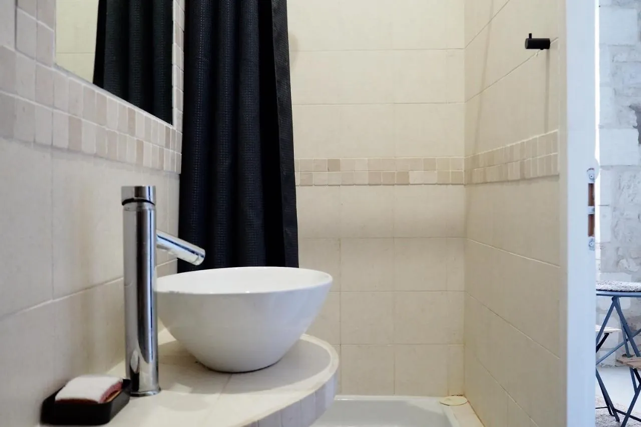 Quiet Nest With Terrace In The City Center Avignon